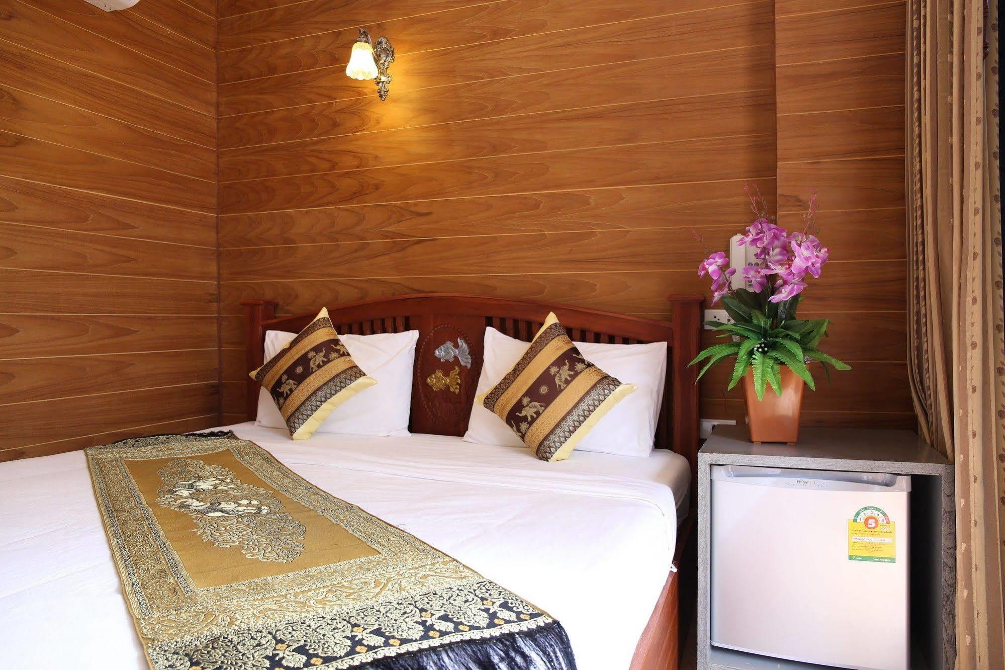 Tanee Place Bangkok Dış mekan fotoğraf